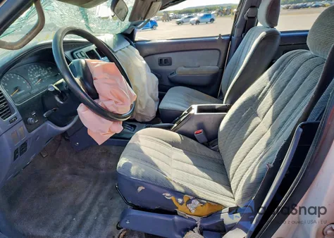 1996 Toyota 4Runner Sr5 z USA, uszkodzony, nr VIN JT3GN86R7T0001045